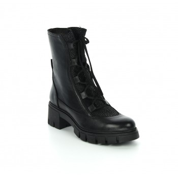 botki trapery na grubej podeszwie wygodne z dodatkiem laykry