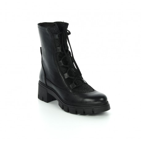 botki trapery na grubej podeszwie wygodne z dodatkiem laykry